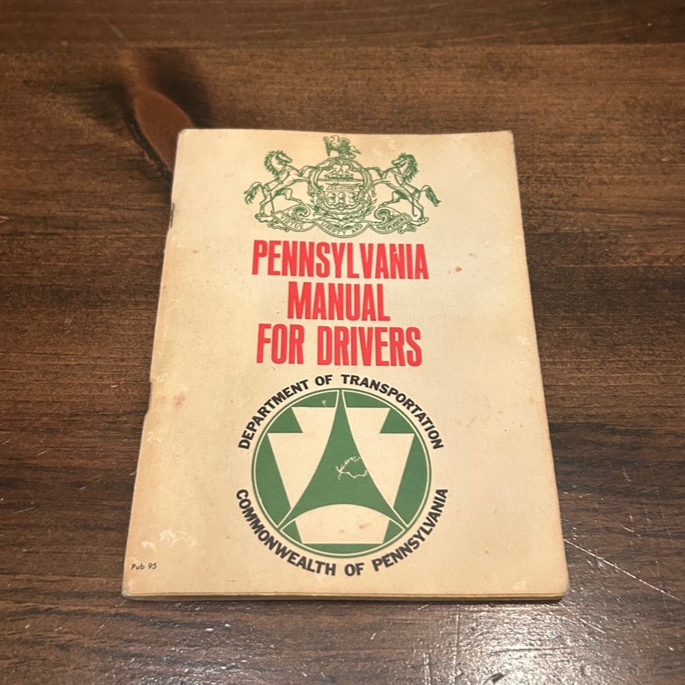 Pennsylvania‎ Manual For Drivers Vintage PA DOT Booklet Pub 95 Movie Prop 90s